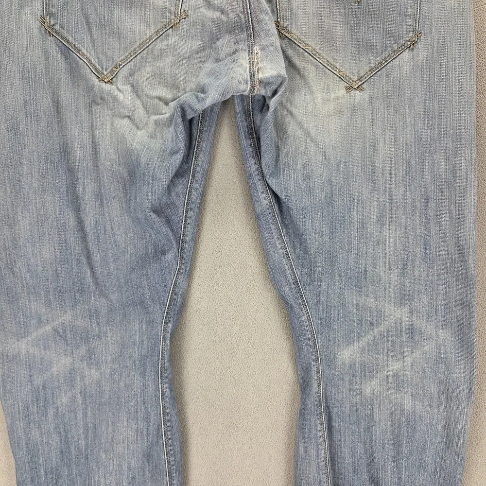 Levis 13154 important
